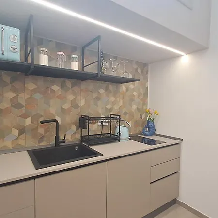 Mare E Mura * Cefalù