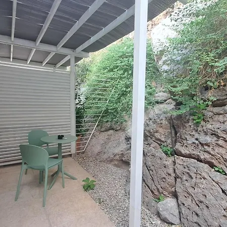 Mare E Mura * Cefalù